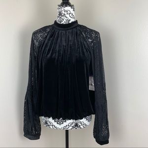 NWT FREE PEOPLE BLACK VELVET TOP W/ LACE SLEEVES